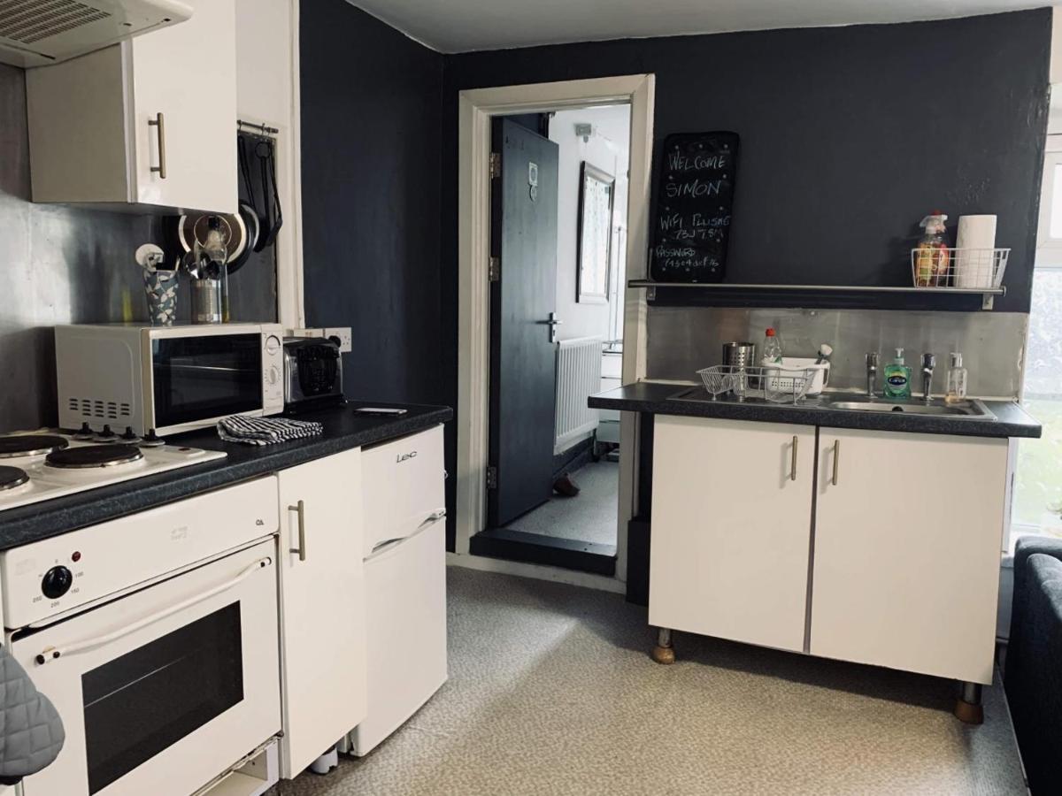 40 Carlton Tce F1 Apartment Суонзи Екстериор снимка